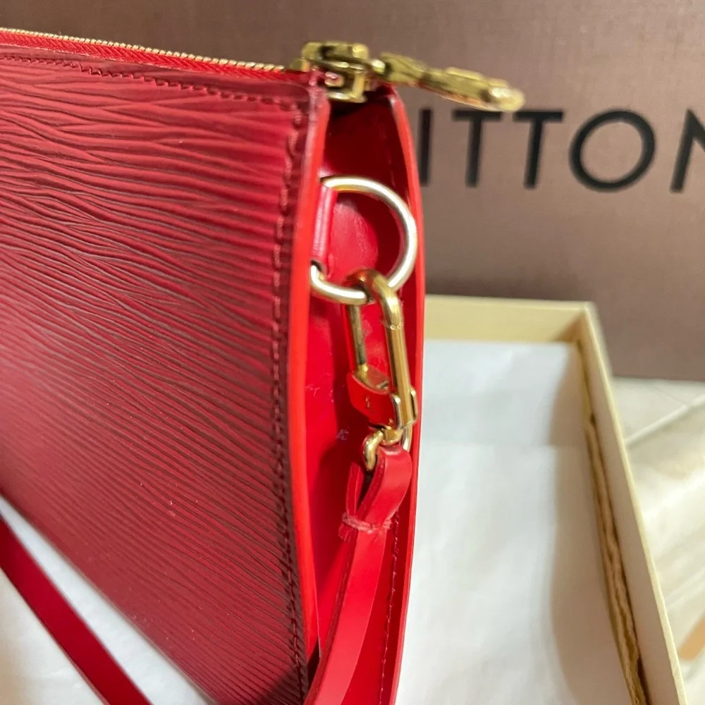 Authentic Louis Vuitton Red Epi Leather Pochette - Picture 4 of 7